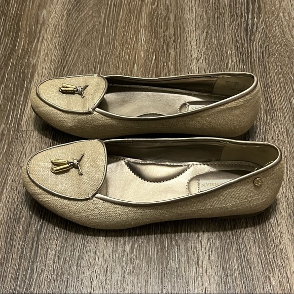 Dana Bushman Metallic Gold Slip-Ons Women's Size 7 Flats - Picture 4 of 10